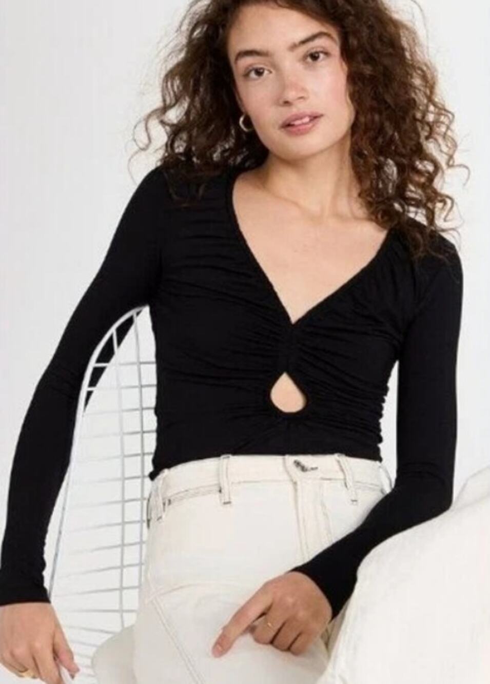 FRAME Black Peek-a-boo Ruched Cut-Out Long Sleeve Blouse V-neck Women's Medium